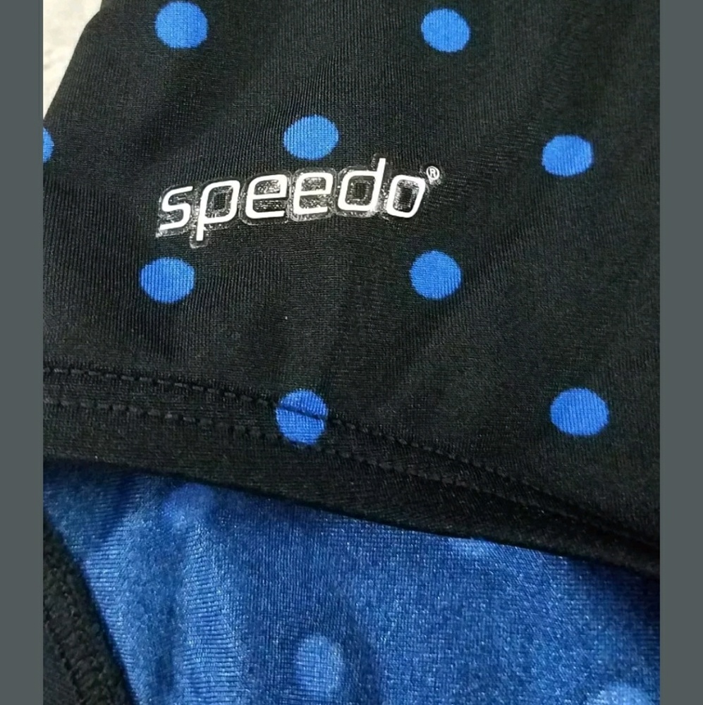 Speedo Swimsuit One Piece Size 16 - Picture 6 of 8
